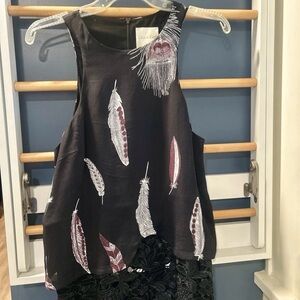 Line & Dot Black Feather Print Blouse M